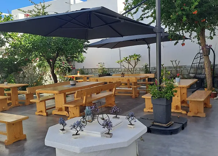 Oceanis Parikia (Paros)